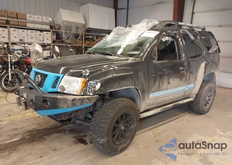 2012 Nissan Xterra Pro-4X z USA, uszkodzony, nr VIN 5N1AN0NW6CC511973